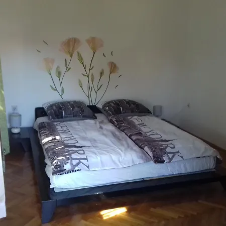 Apartment Edita